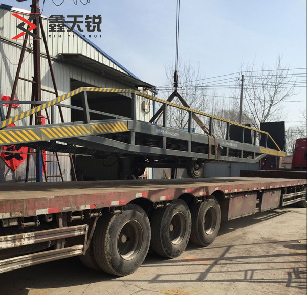 齐齐哈尔移动式登车桥装车发货